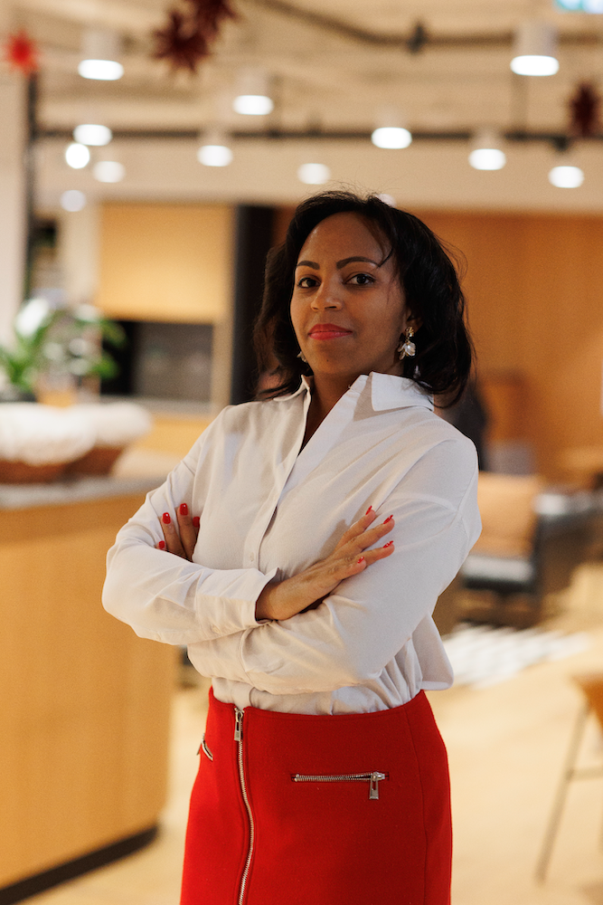 Navelline Duchaussoy Eyoum_Directrice Commerciale